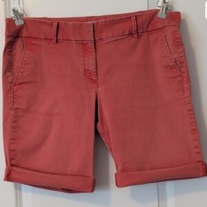 Loft Bermuda Roll Short Size 14